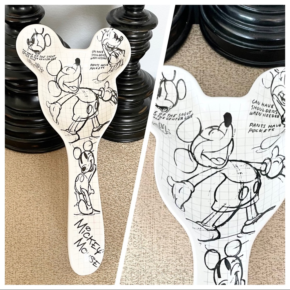 🆕Disney Mickey Mouse Sketchbook Ceramic Spoon Rest